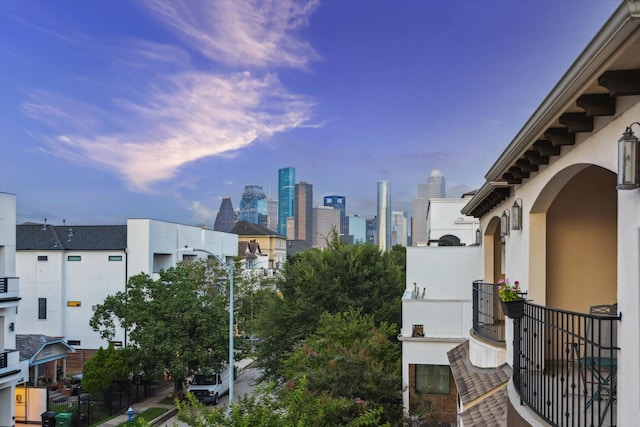 507 W Bell, Houston, TX 77019 - skyline view