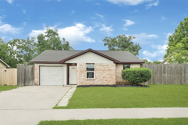 5411 Castle Creek Ln, Houston, TX 77053 - photo 1