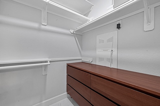 706 Overdell Dr, Sugar Land, TX 77479 - view of walk in closet