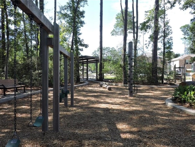 2011 Lost Timbers Dr, Conroe, TX 77304 - photo 23