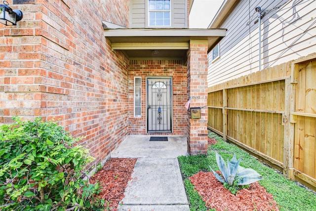 7130 Eastwood St, Houston, TX 77021 - view of exterior entry with brick siding
