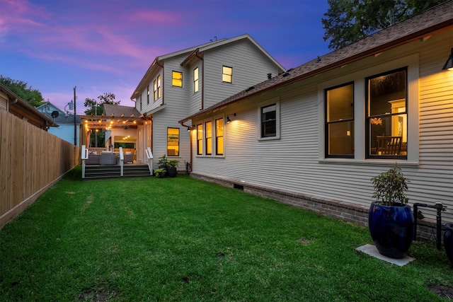1543 Columbia St, Houston, TX 77008 - back of property featuring a deck