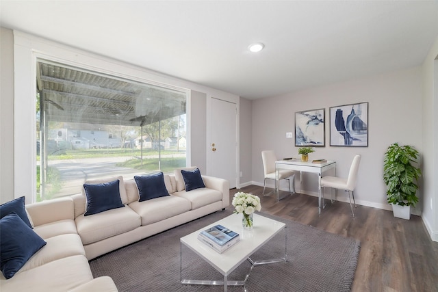 800 E Adoue St, Baytown, TX 77520 - living area featuring wood finished floors and recessed lighting