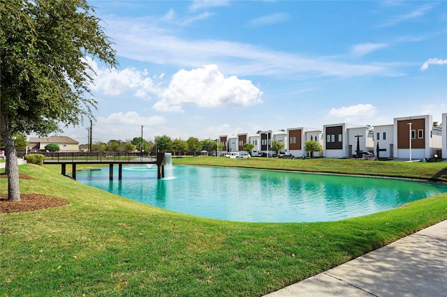 5509 Paraiso Pl, Houston, TX 77091 - water view with nearby suburban area