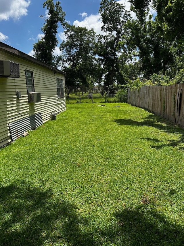 7214 Schuller Rds, Houston, TX 77093 - view of yard with cooling unit