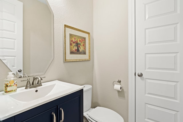 10118 Cypress Path, Missouri City, TX 77459 - bathroom with vanity and toilet