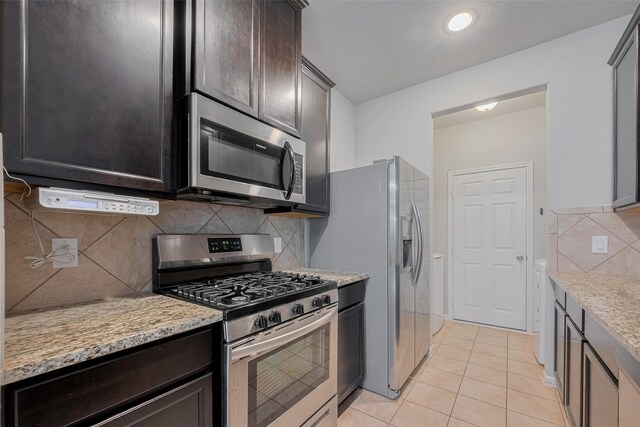124 Camelot Place Ct, Conroe, TX 77304 - photo 11