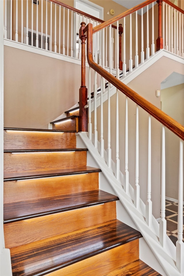 2802 Sandpebble Dr, Seabrook, TX 77586 - view of stairs