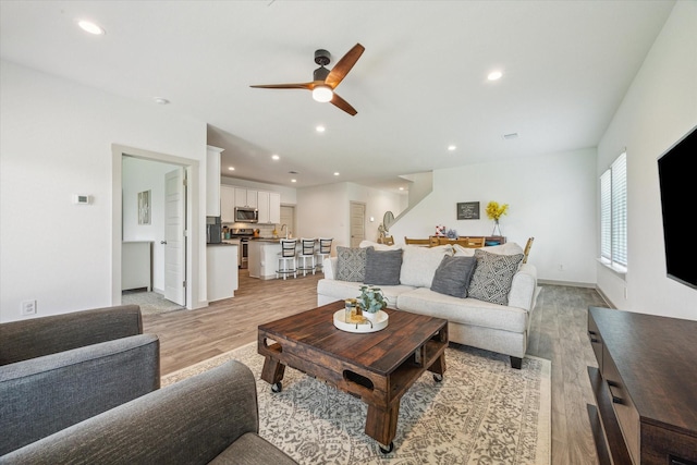 7714 Cattleman Valley Dr, Rosharon, TX 77583 - living area featuring ceiling fan, light wood-style flooring, and recessed lighting