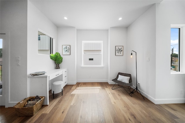 1124 Hogan St, Houston, TX 77009 - entrance foyer with light wood-style floors and recessed lighting