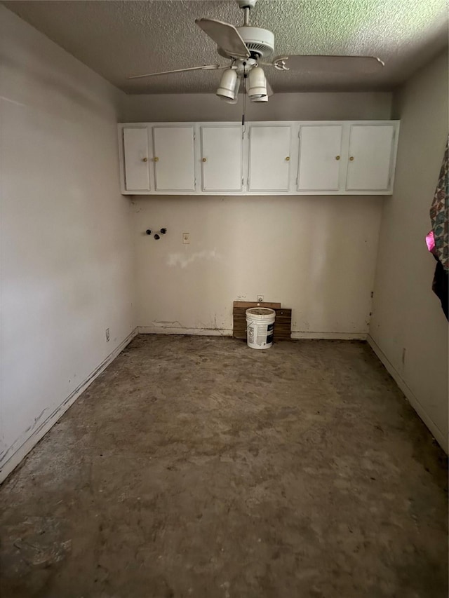 5050 Nassau Rd, Houston, TX 77021 - spare room with ceiling fan and a textured ceiling