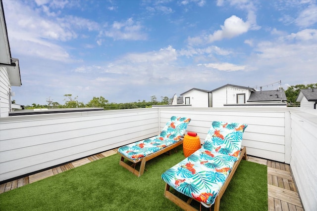 1050 Timbergrove Yards Ln, Houston, TX 77008 - view of grassy yard with a balcony