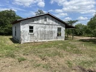 207 Joe Cole Ln, Smithville, TX 78957
