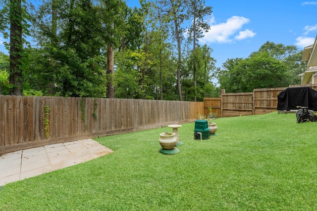 719 Cherokee Dr, Conroe, TX 77316 - view of fenced backyard