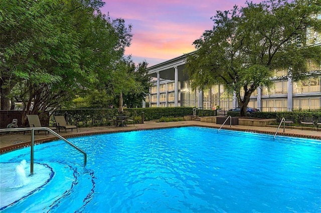 5050 Ambassador Way Unit 201, Houston, TX 77056 - view of community pool