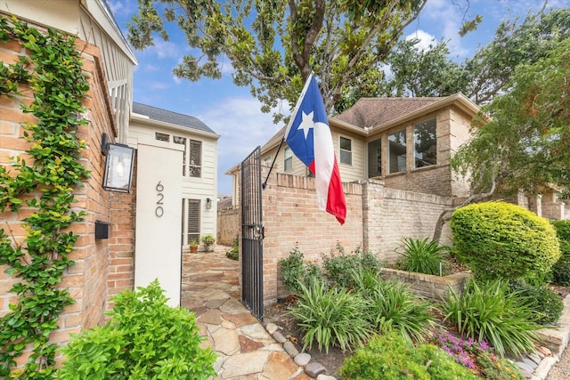 620 Chadbourne Ct, Houston, TX 77079