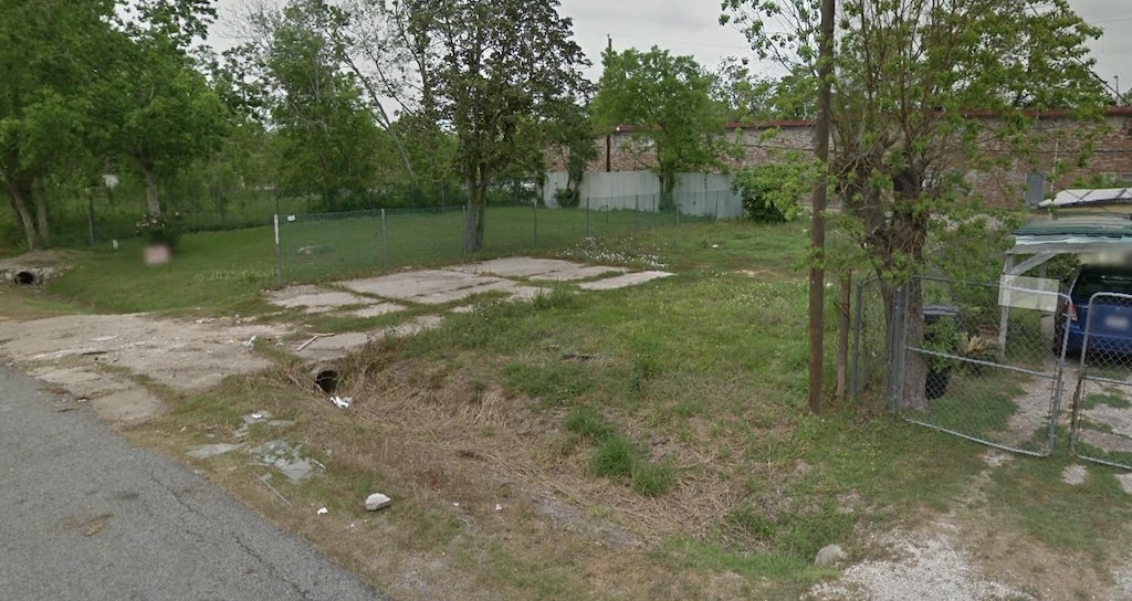 4413 Sterling St, Houston, TX 77051