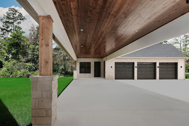 27003 Hidden Grove Landing Dr, Spring, TX 77386 - garage with driveway