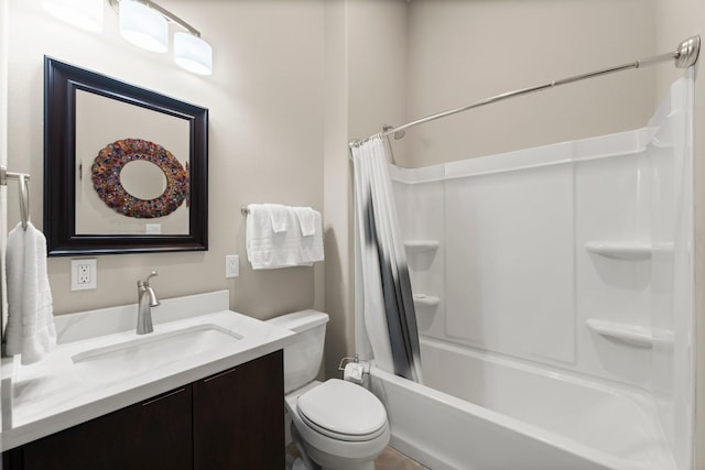 43 Windmill Dr, Hempstead, TX 77445 - full bathroom featuring vanity and shower / bath combination with curtain