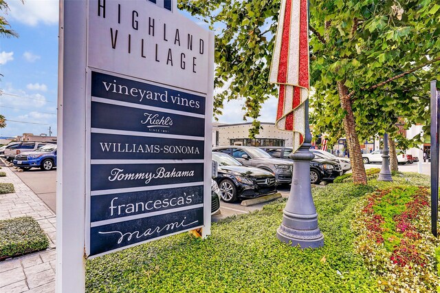14 Greenway Plz Unit 15Q, Houston, TX 77046 - exterior view of parking