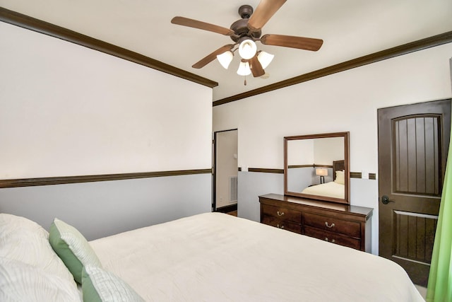 1241 W 24th St Unit B, Houston, TX 77008 - bedroom with crown molding and ceiling fan