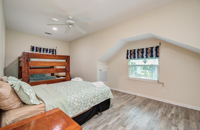 16713 Kingston Way, Jamaica Beach, TX 77554 - bedroom featuring wood finished floors, recessed lighting, and a ceiling fan