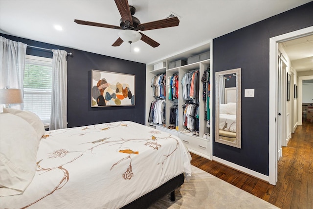 6210 Darnell St, Houston, TX 77074 - bedroom featuring wood finished floors, a closet, a ceiling fan, and recessed lighting