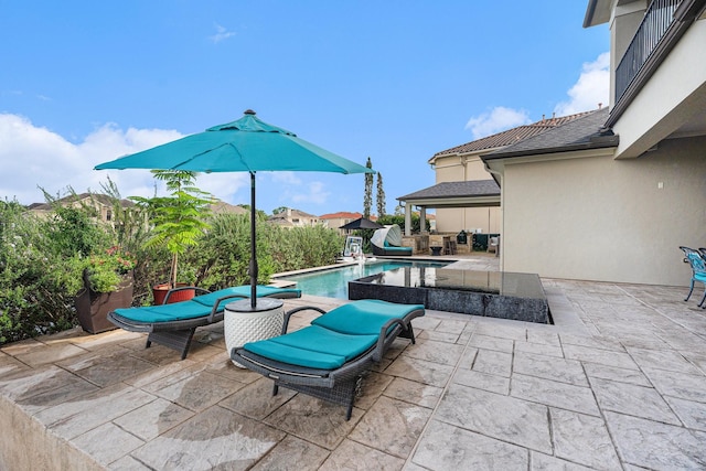 3038 S Island Dr, Seabrook, TX 77586 - view of patio / terrace