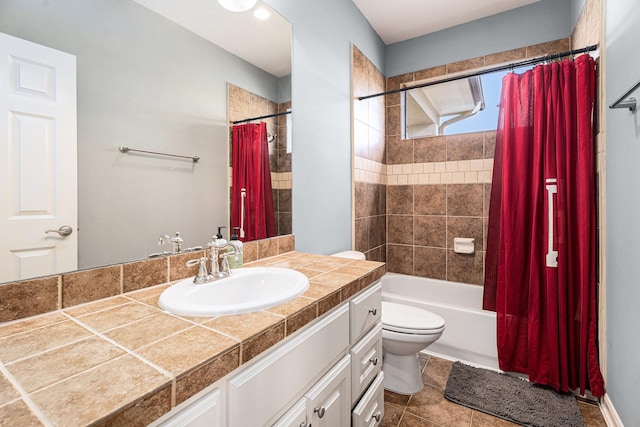 3038 S Island Dr, Seabrook, TX 77586 - bathroom with vanity, shower / bath combination with curtain, and tile patterned floors