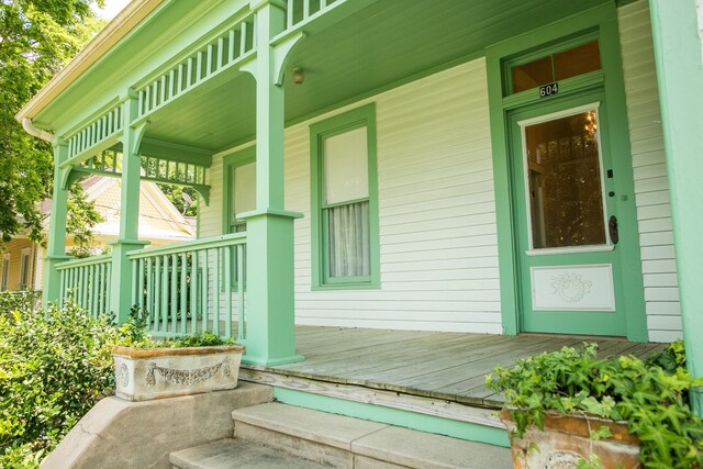 604 Sycamore St, Brenham, TX 77833 - photo 2