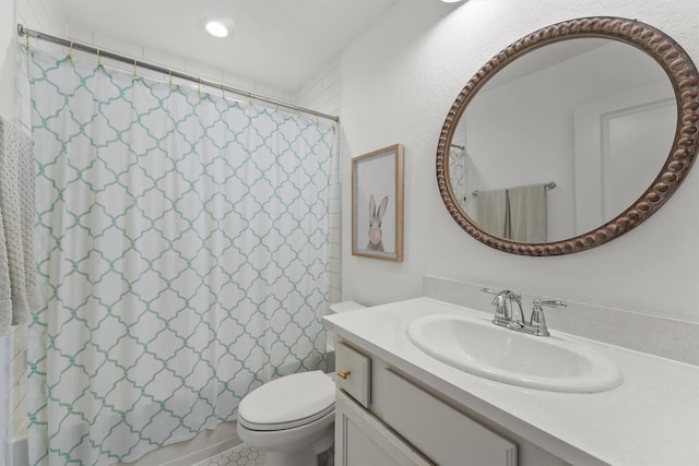 2307 Hagerman Rd, Conroe, TX 77384 - full bathroom featuring vanity, shower / bathtub combination with curtain, and recessed lighting