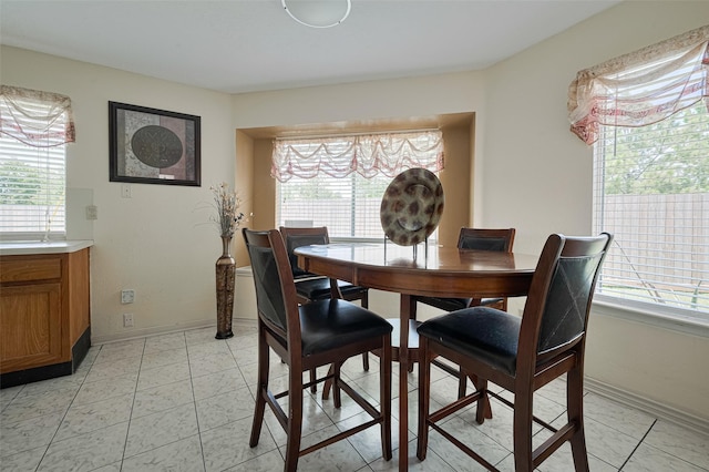 7838 Poitiers Dr, Houston, TX 77071 - dining space featuring baseboards
