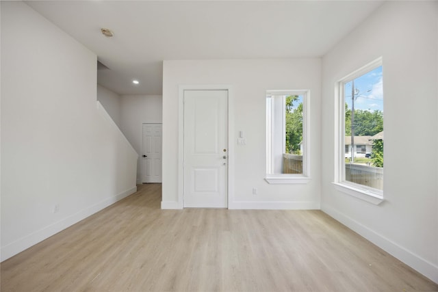 3210 Retta St A-B, Unit A-B Houston, TX 77026 - entrance foyer featuring light wood-style flooring and recessed lighting