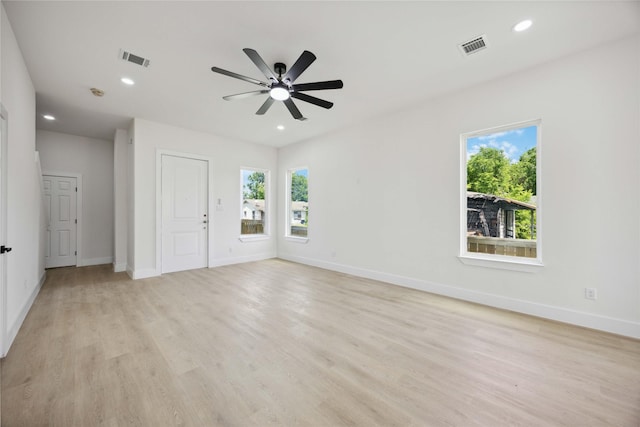 3210 Retta St A-B, Unit A-B Houston, TX 77026 - unfurnished living room featuring a ceiling fan, light wood-type flooring, and recessed lighting