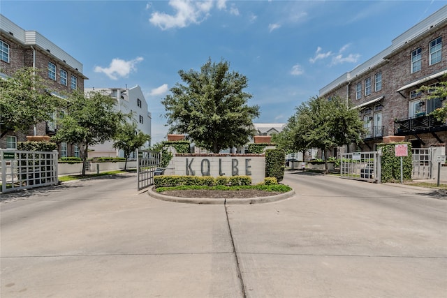 8670 Green Kolbe Ln, Houston, TX 77080 - photo 31