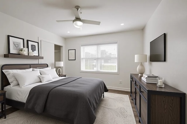 52 Oyster Creek Ct, Lake Jackson, TX 77566 - bedroom with wood finished floors, ceiling fan, and recessed lighting