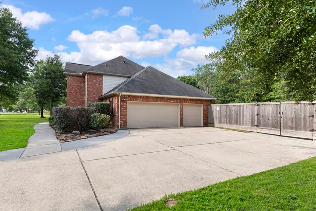 2608 Silverstone Way, Conroe, TX 77304 - photo 39