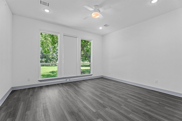 29 Westwood Dr W, Trinity, TX 75862 - unfurnished room featuring dark wood finished floors, a ceiling fan, and recessed lighting