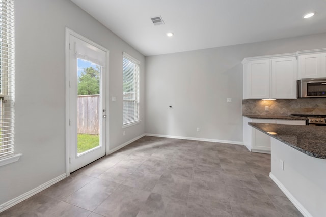 211 Moon Dance Ct, Conroe, TX 77304