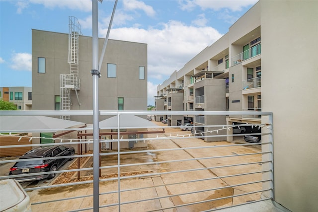 2401 Crawford St Unit C2A, Houston, TX 77004 - view of home's community with covered and uncovered parking