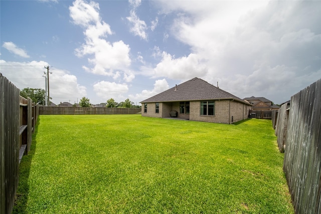 127 Dorado Dr, Friendswood, TX 77546 - view of fenced backyard