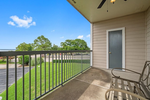 12800 Melville Dr Unit B207, Montgomery, TX 77356 - balcony featuring a ceiling fan