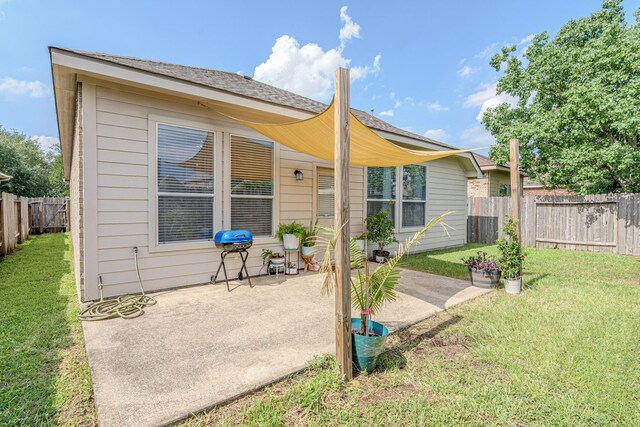 2954 Smokey Forest Ln, Spring, TX 77386 - rear view of house featuring a patio and a fenced backyard