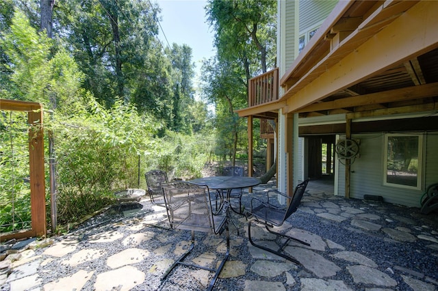 1121 Lashbrook Dr, Houston, TX 77077 - view of patio / terrace with outdoor dining space
