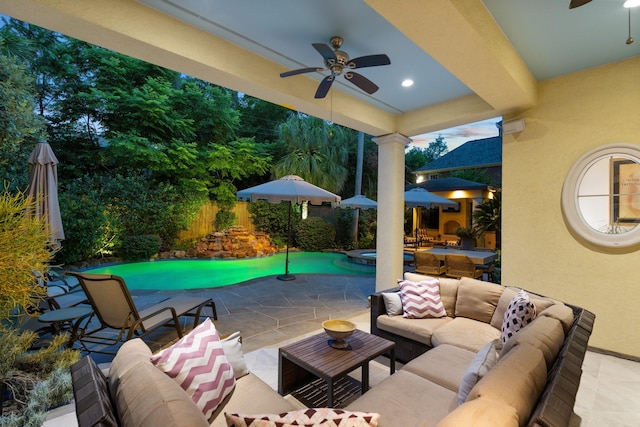 38 Hackberry Ln, Houston, TX 77027 - view of patio / terrace featuring a ceiling fan, an outdoor living space, and a pool with connected hot tub