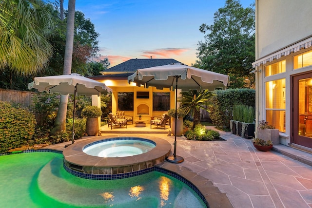 38 Hackberry Ln, Houston, TX 77027 - view of pool with a patio area and an in-ground hot tub