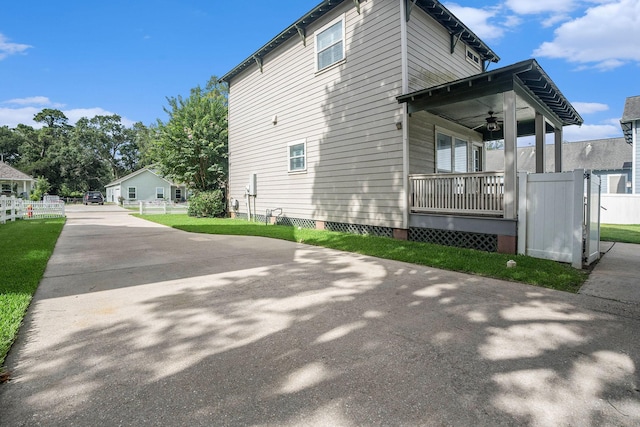 152 Lower Borondo Ln, Marque, TX 77568