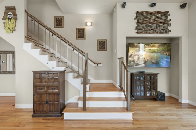 5122 Lillian St, Houston, TX 77007 - stairway with wood finished floors
