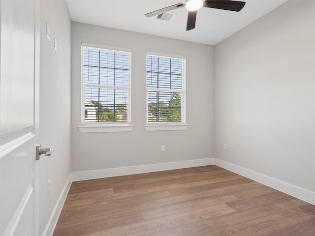 825 Paul Quinn St Unit E, Houston, TX 77091 - spare room with a ceiling fan and light wood-style floors