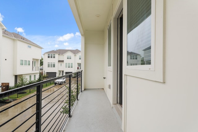 709 Sienna Palm Ln, Houston, TX 77008 - balcony featuring a residential view